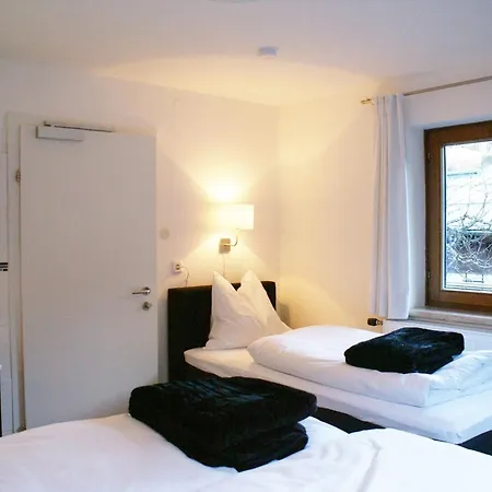 Furnished Chalet In Hinterglemm Near Lift * Saalbach-Hinterglemm