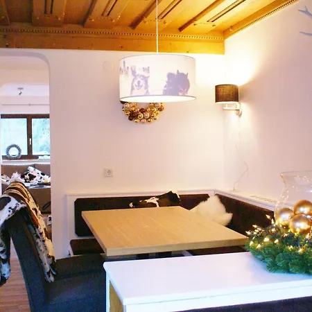 Furnished Chalet In Hinterglemm Near Lift Chalet *