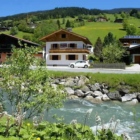 Furnished Chalet In Hinterglemm Near Lift Chalet
